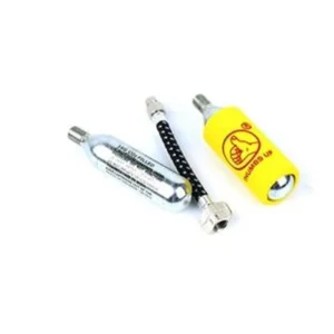 319-YPCO2-103T#1.jpg. THUMBS UP Blister Pack 2x 16g CO2 & Adapter