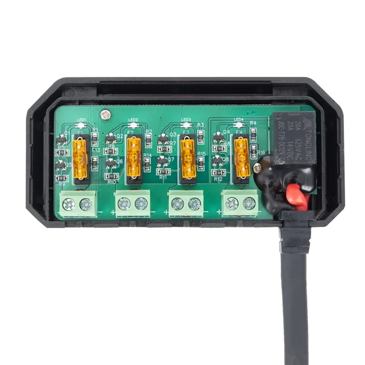 el112_1_1_1. OXFORD Junction Box -12V with fused power outlets