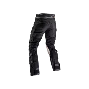Leatt_PantsADV_FlowTour5.5_Stealth_BackRight_50251. Leatt Pant ADV FlowTour 5.5 Short - Stealth