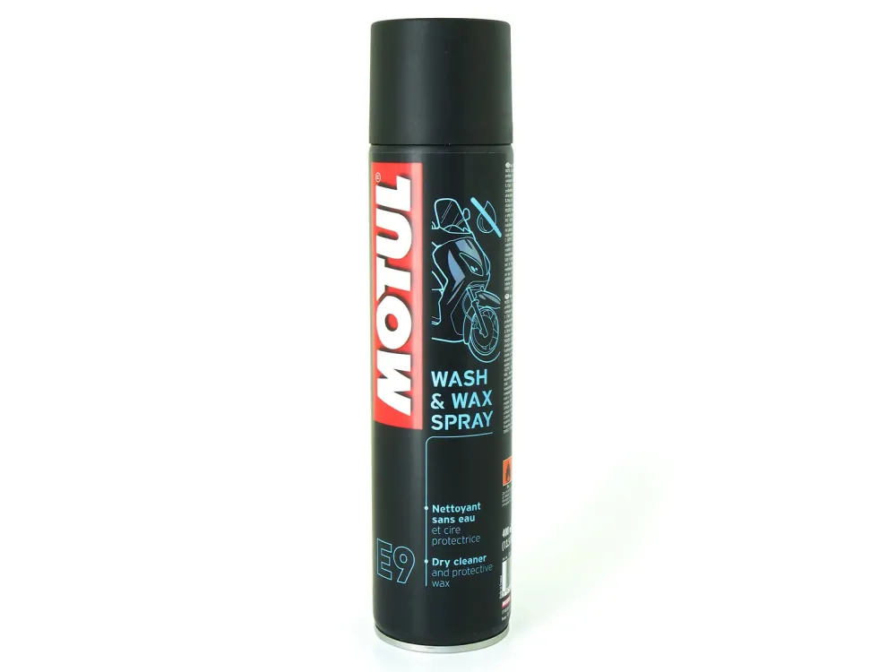 103174. MOTUL E9 Wash & Wax Spray 400ml