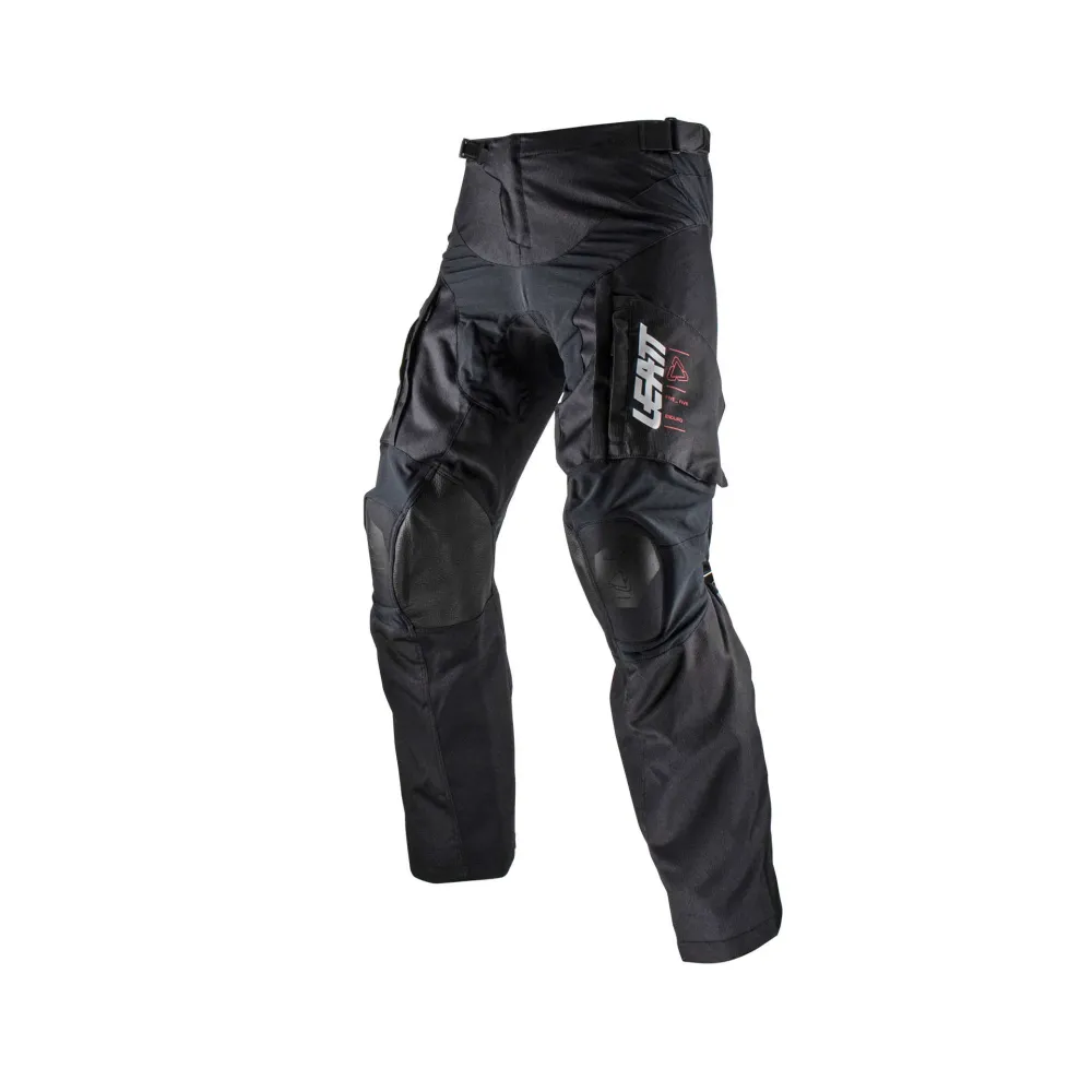 Leatt_Pants_Moto_5.5_Enduro_Black_Front_Left_50230. Leatt Pants Moto 5.5 Enduro - Black