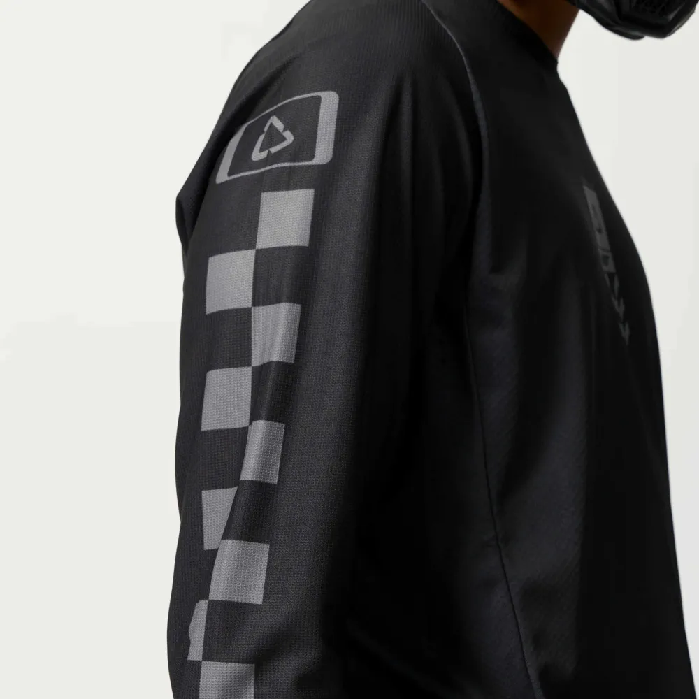 31529_Leatt_Jersey_Moto_4.5_Enduro_Speed_Black_5_5. Leatt Moto 4.5 Enduro Jersey - Speed Black