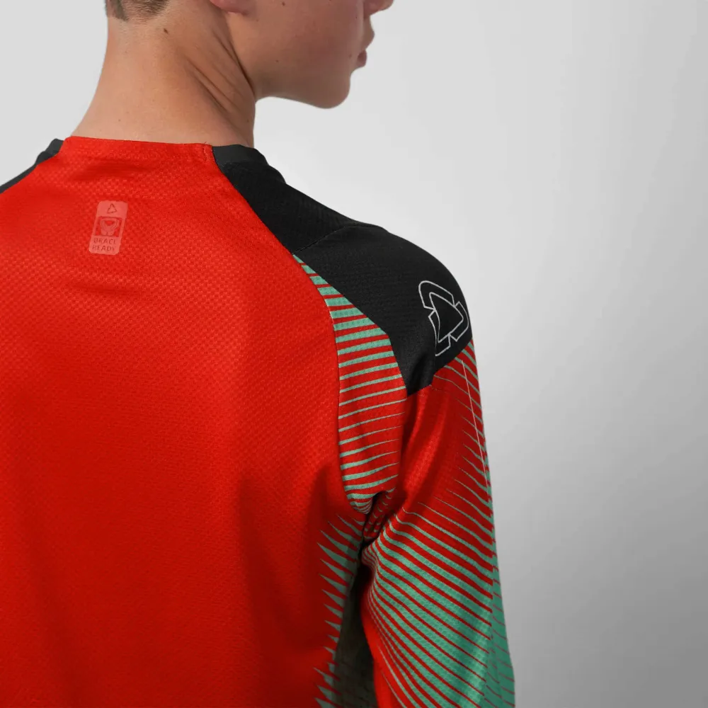 31607_Leatt_Jersey_Moto_4.5_Jr_Hatched_Red_8_50270. Leatt Moto 4.5 Junior Jersey - Hatched Red